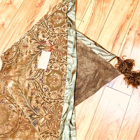 Villa Bacci new tags Christmas Tree Skirt rustic pins poms style holiday… - Picture 16 of 16